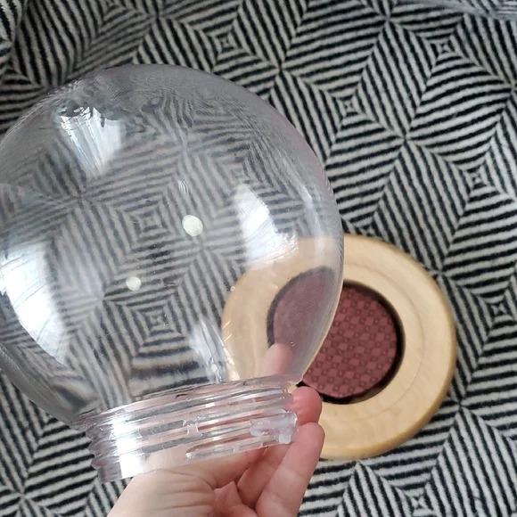 😸Vintage Clear Plastic Display Dome Globe with Wooden Base - Picture 5 of 8